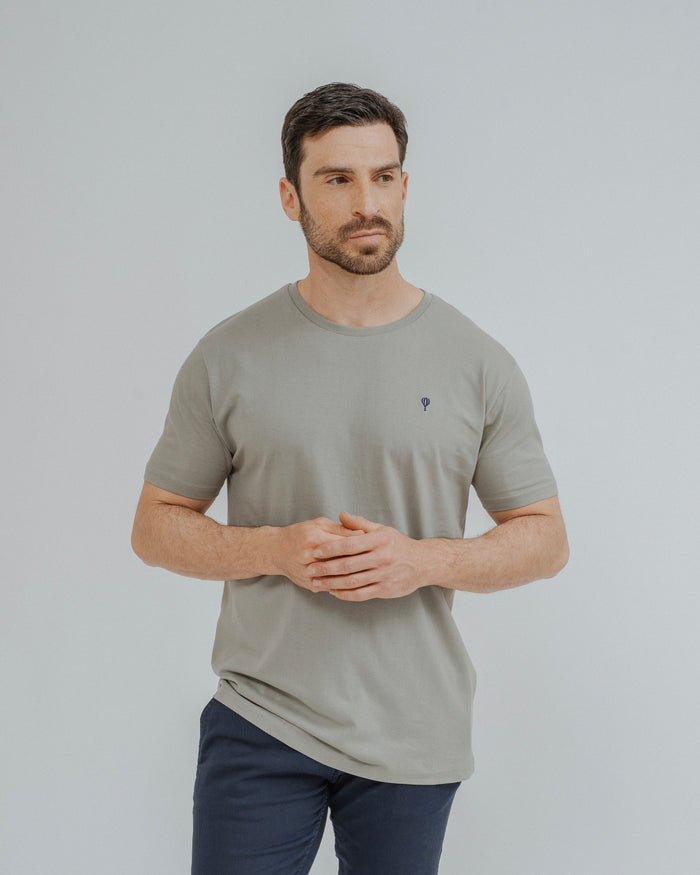 CAMISETA BÁSICA VERDE