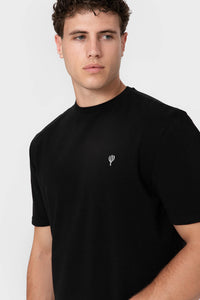 CAMISETA BÁSICA NEGRA LICRA