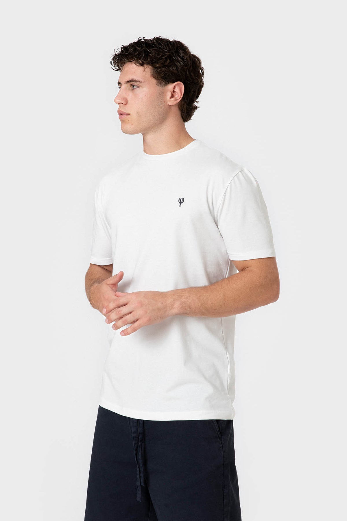 CAMISETA BÁSICA BLANCA LICRA