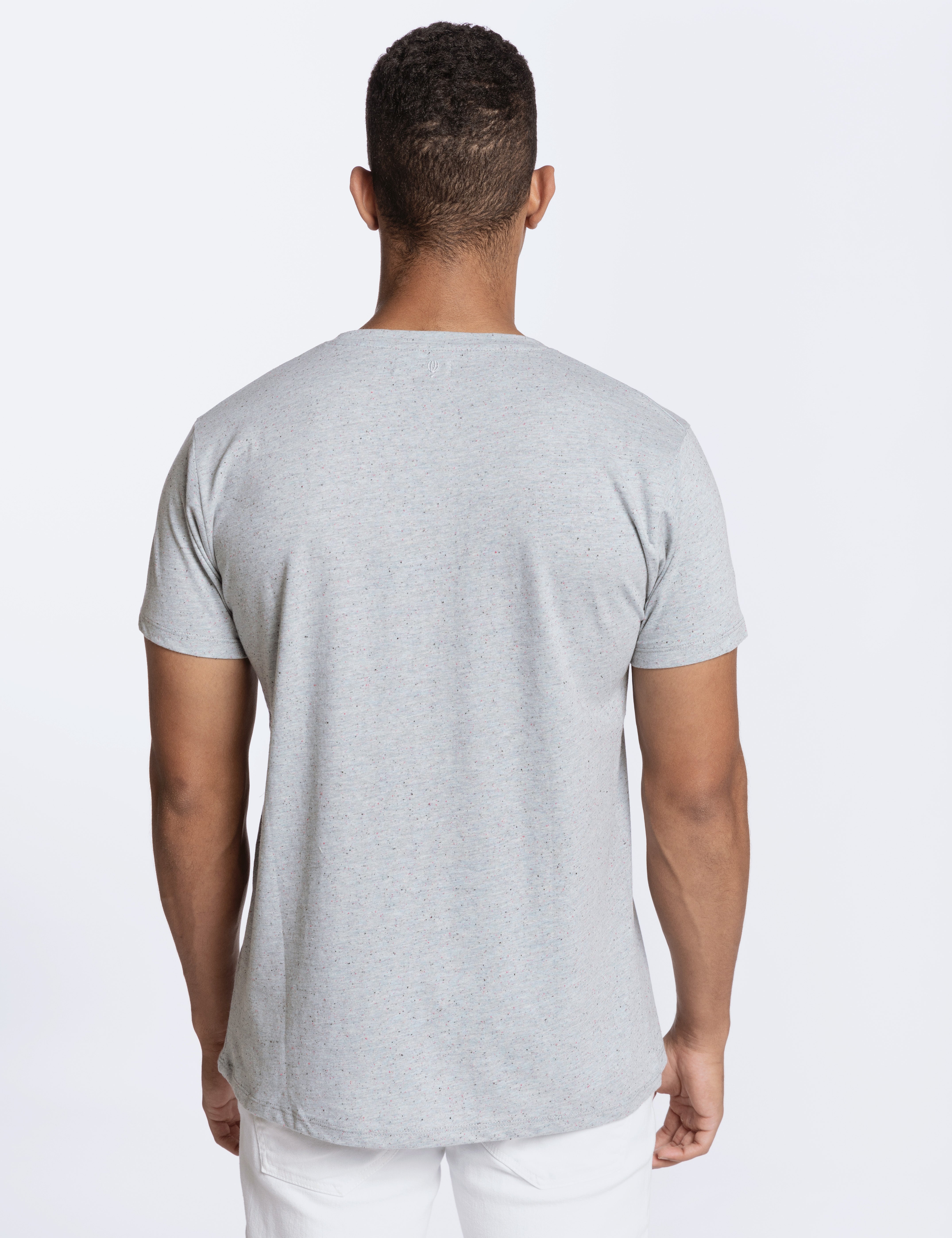 CAMISETA BÁSICA ESTAMPADO