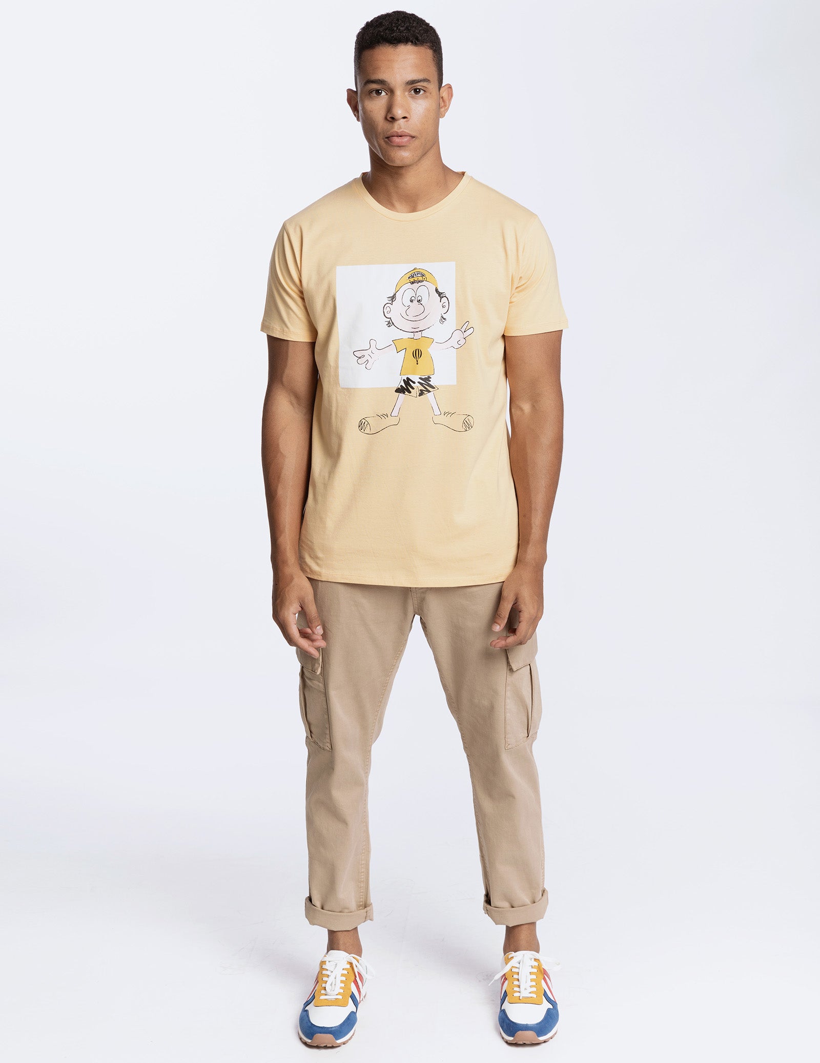 CAMISETA BÁSICA ESTAMPADO