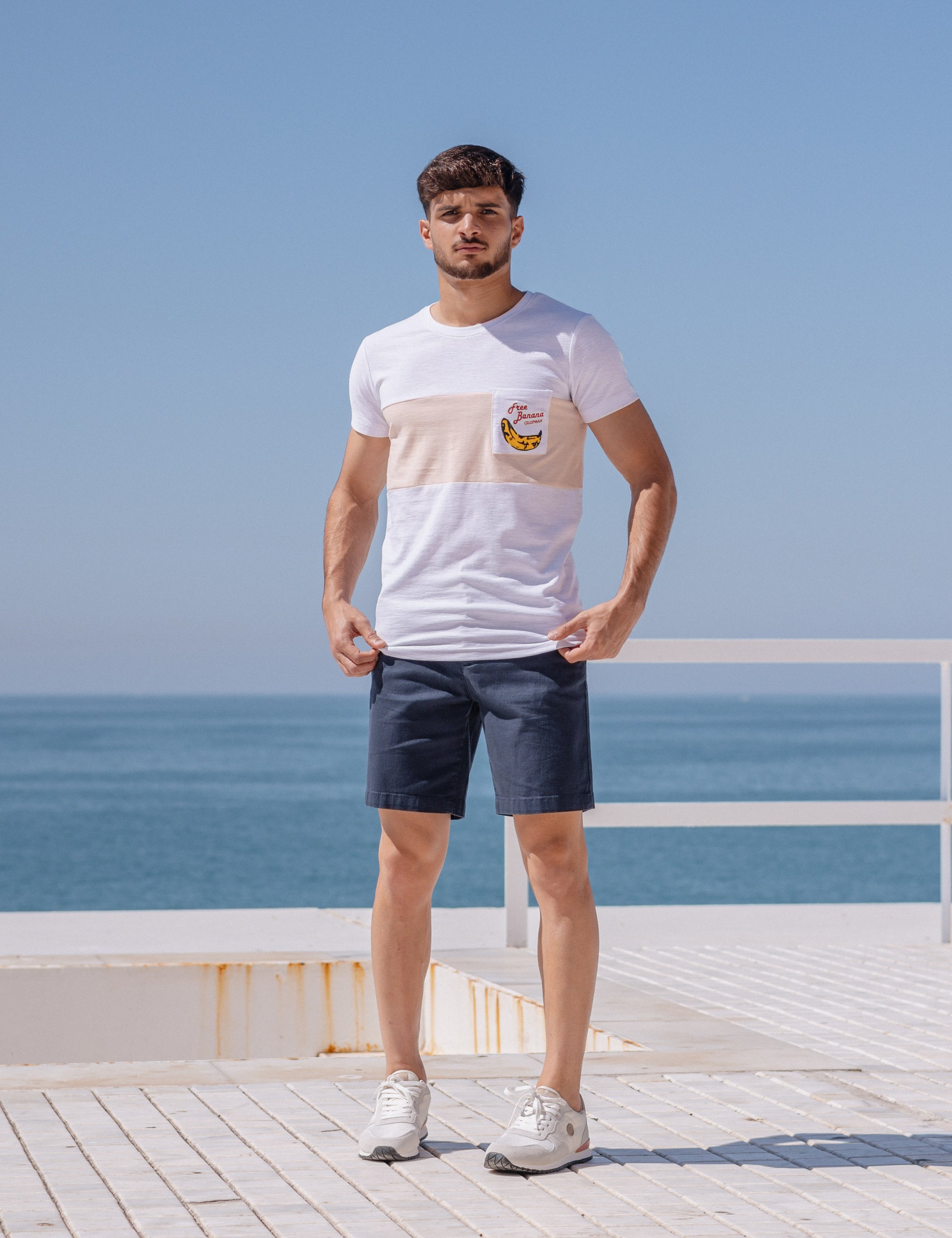 CAMISETA BLANCA BORDADO