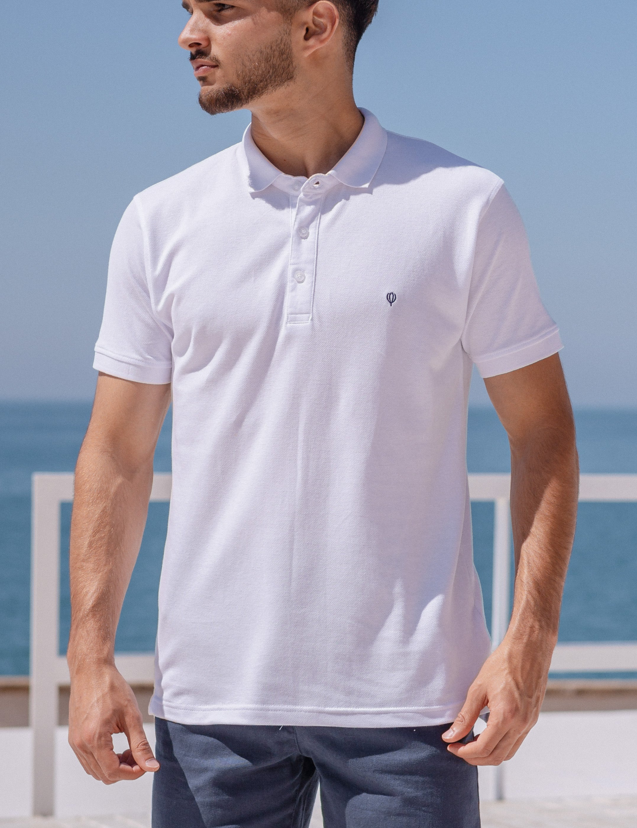 POLO BLANCO ESTAMPADO