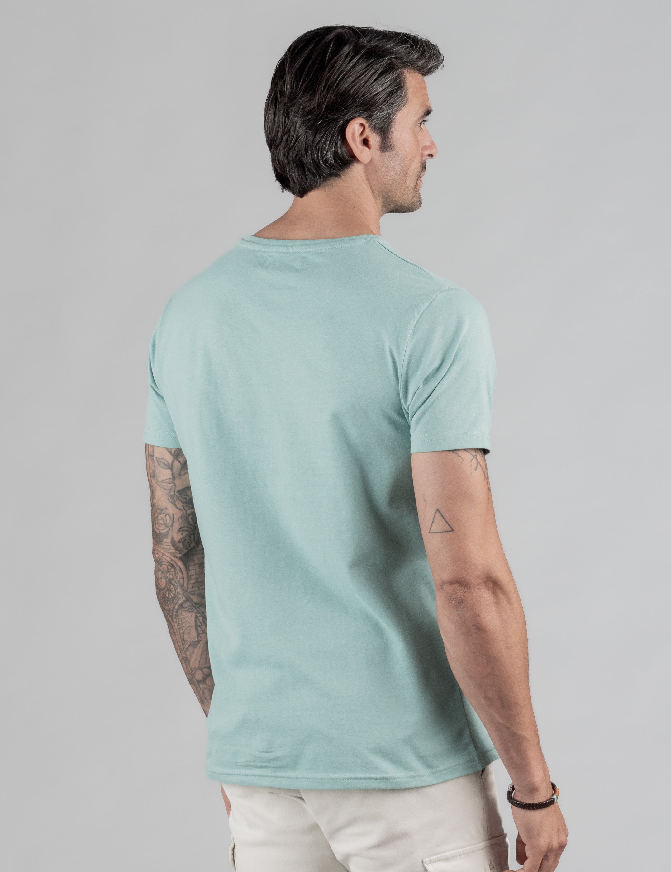 CAMISETA BÁSICA VERDE