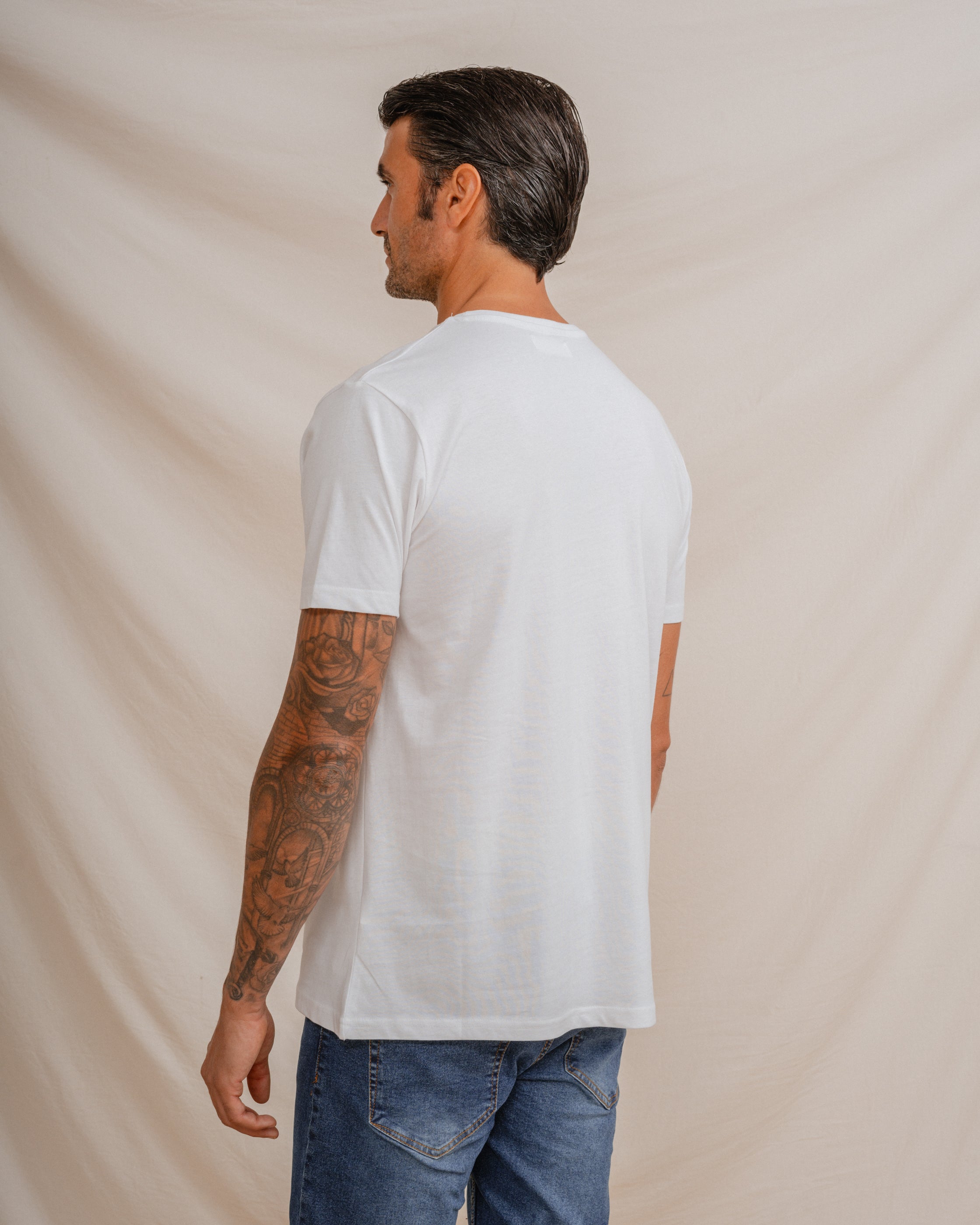 CAMISETA BÁSICA BLANCA