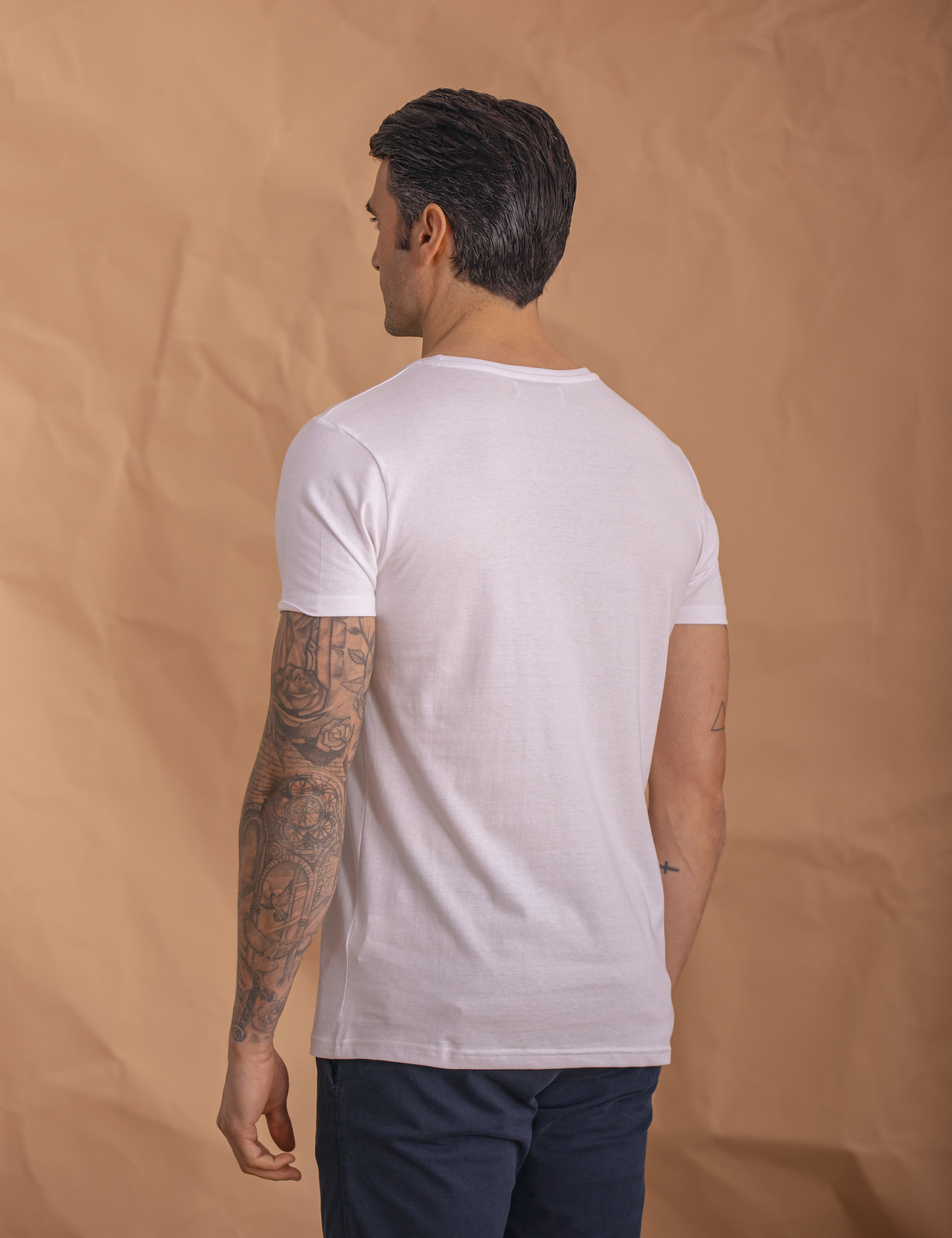CAMISETA BÁSICA BLANCA