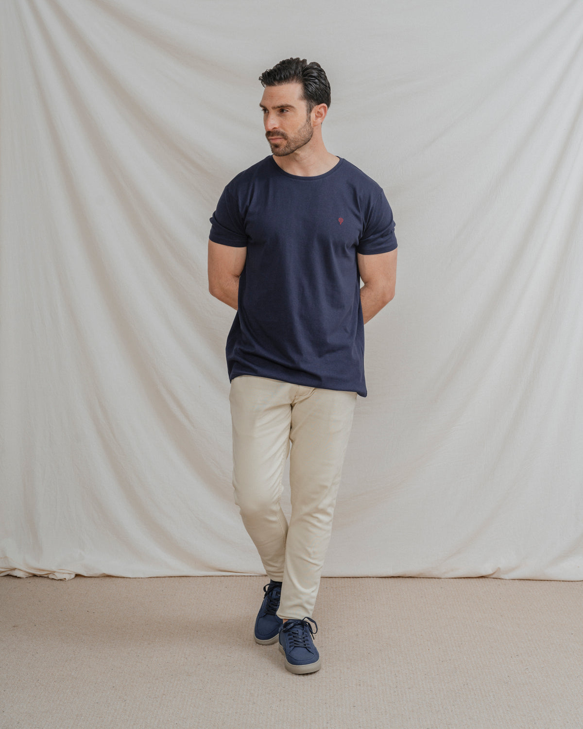 T-SHIRT BÁSICA AZUL