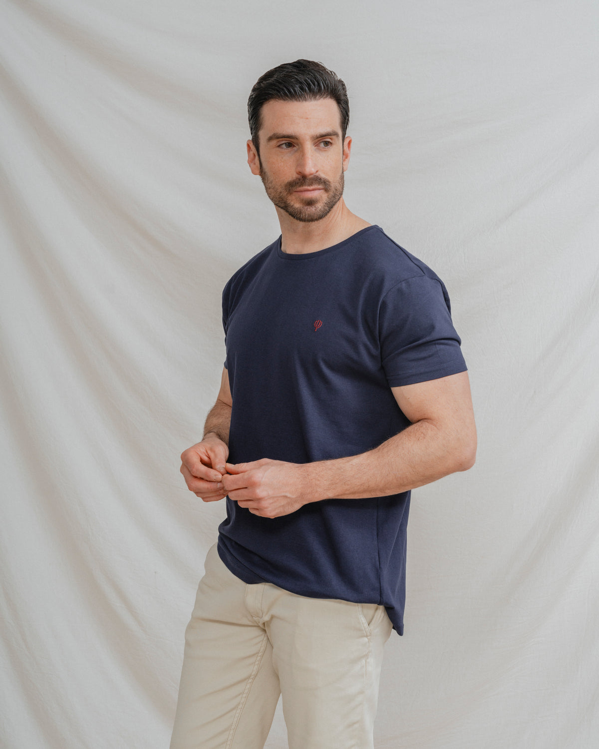 T-SHIRT BÁSICA AZUL