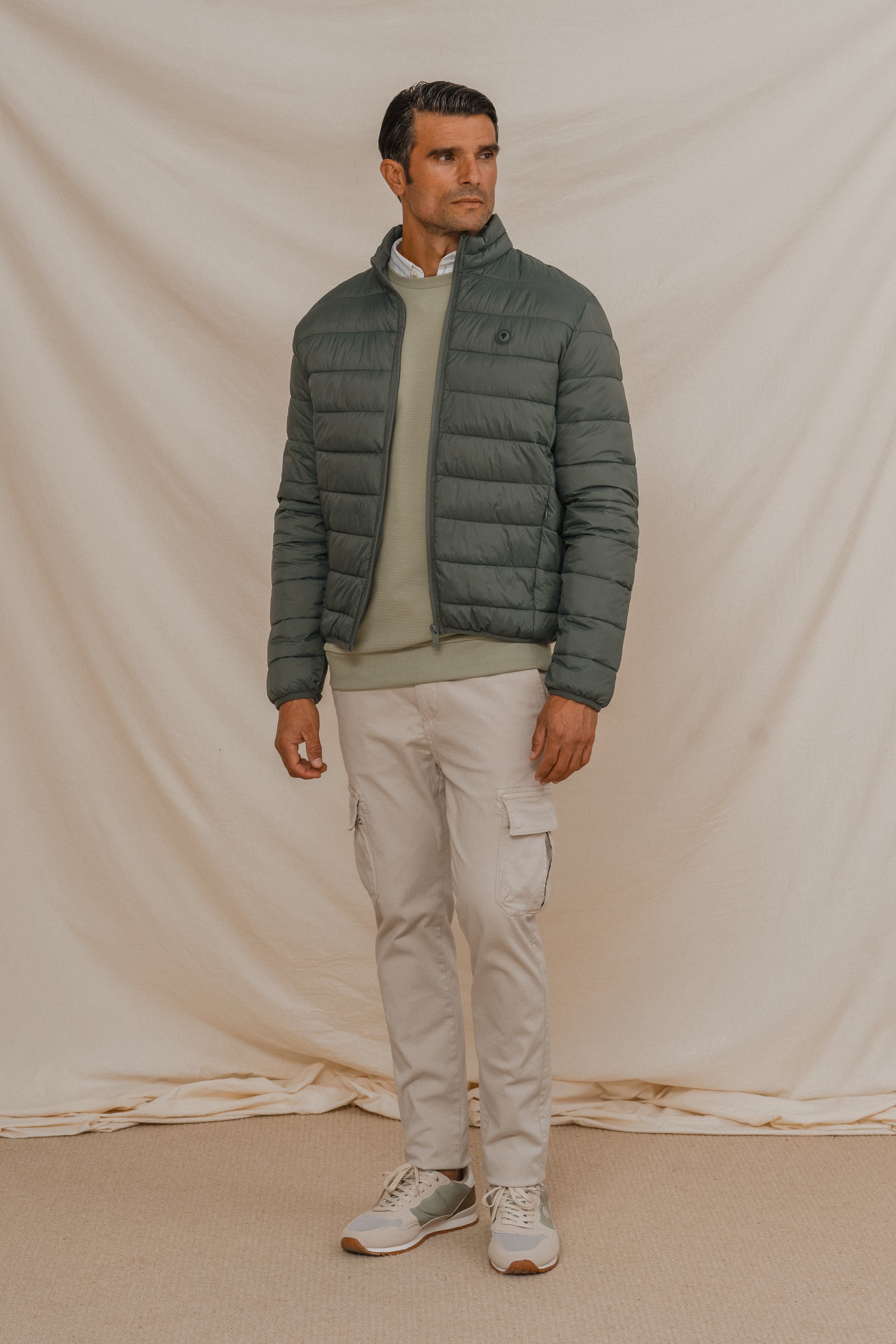 CAZADORA ACOLCHADA CELESTE