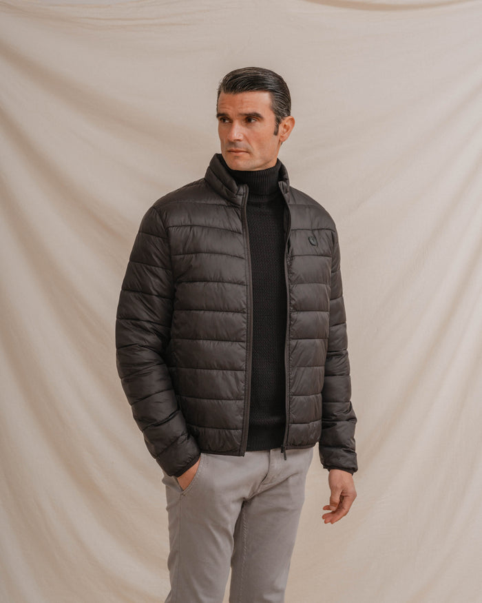 ACOLCHADO NEGRO