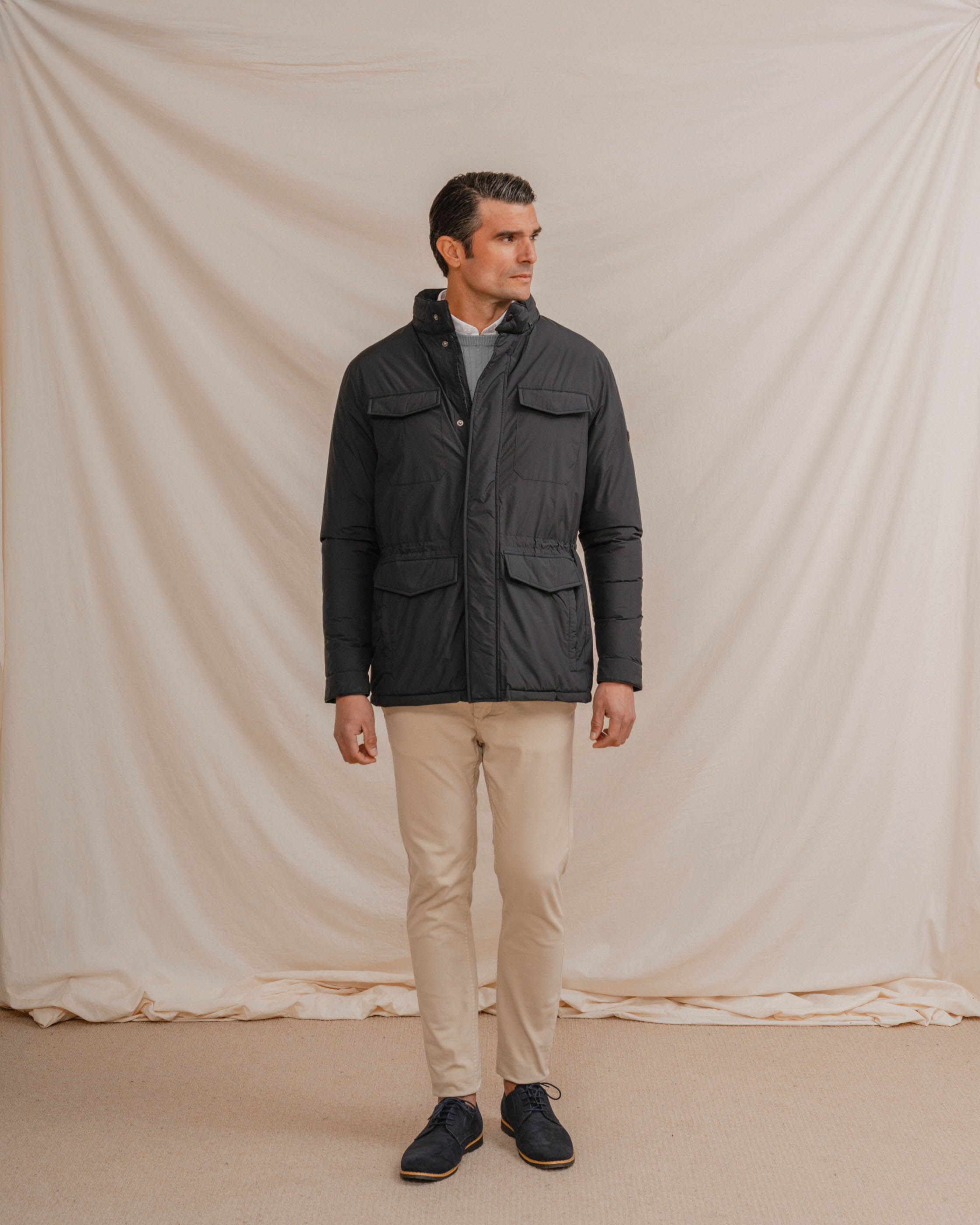 CHAQUETÓN MULTIBOLSILLOS AZUL