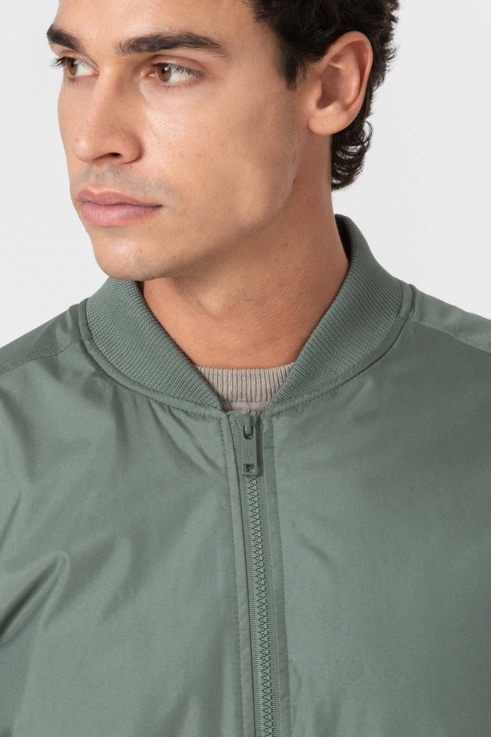 CAZADORA BOMBER VERDE