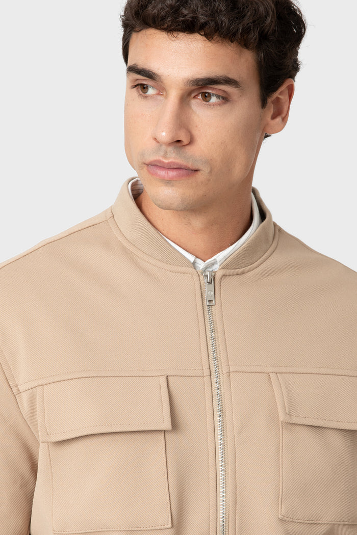 CAZADORA BOMBER DIAGONAL BEIGE