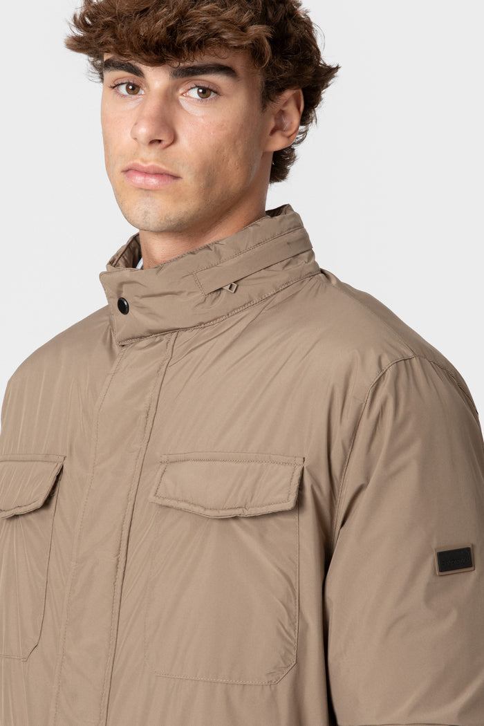 CHAQUETÓN MULTIBOLSILLOS CÁMEL