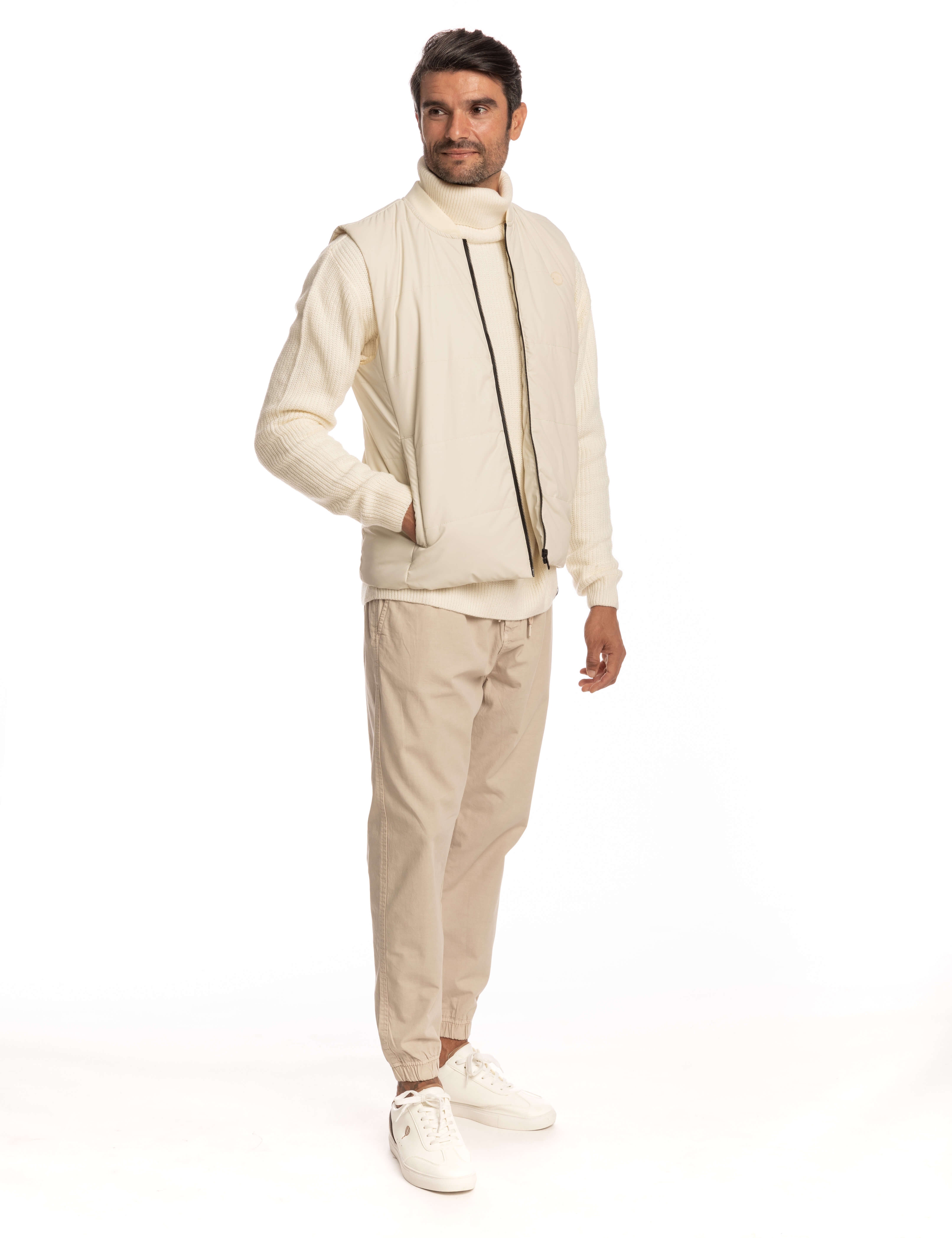 CHALECO ACOLCHADO BLANCO