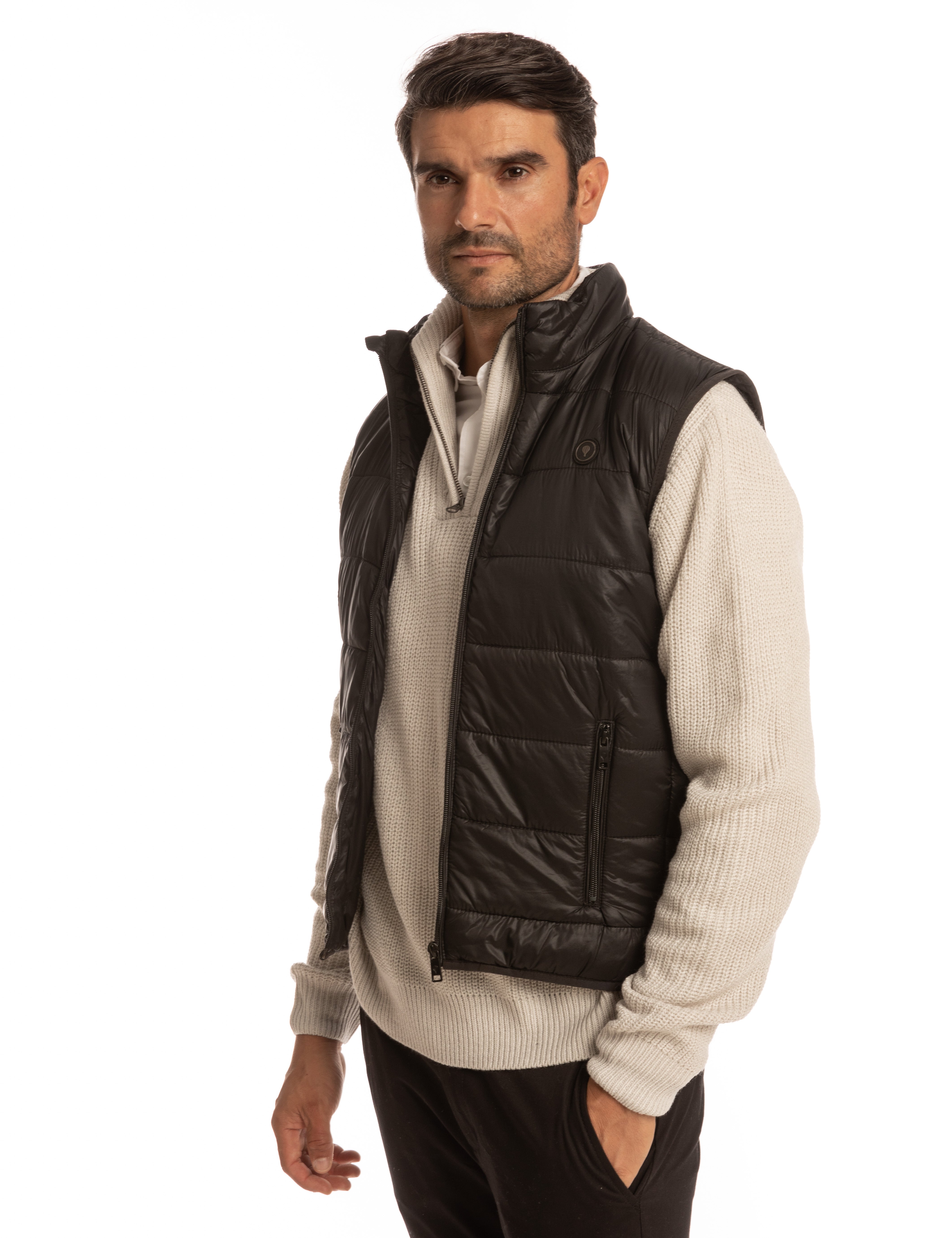 CHALECO ACOLCHADO NEGRO