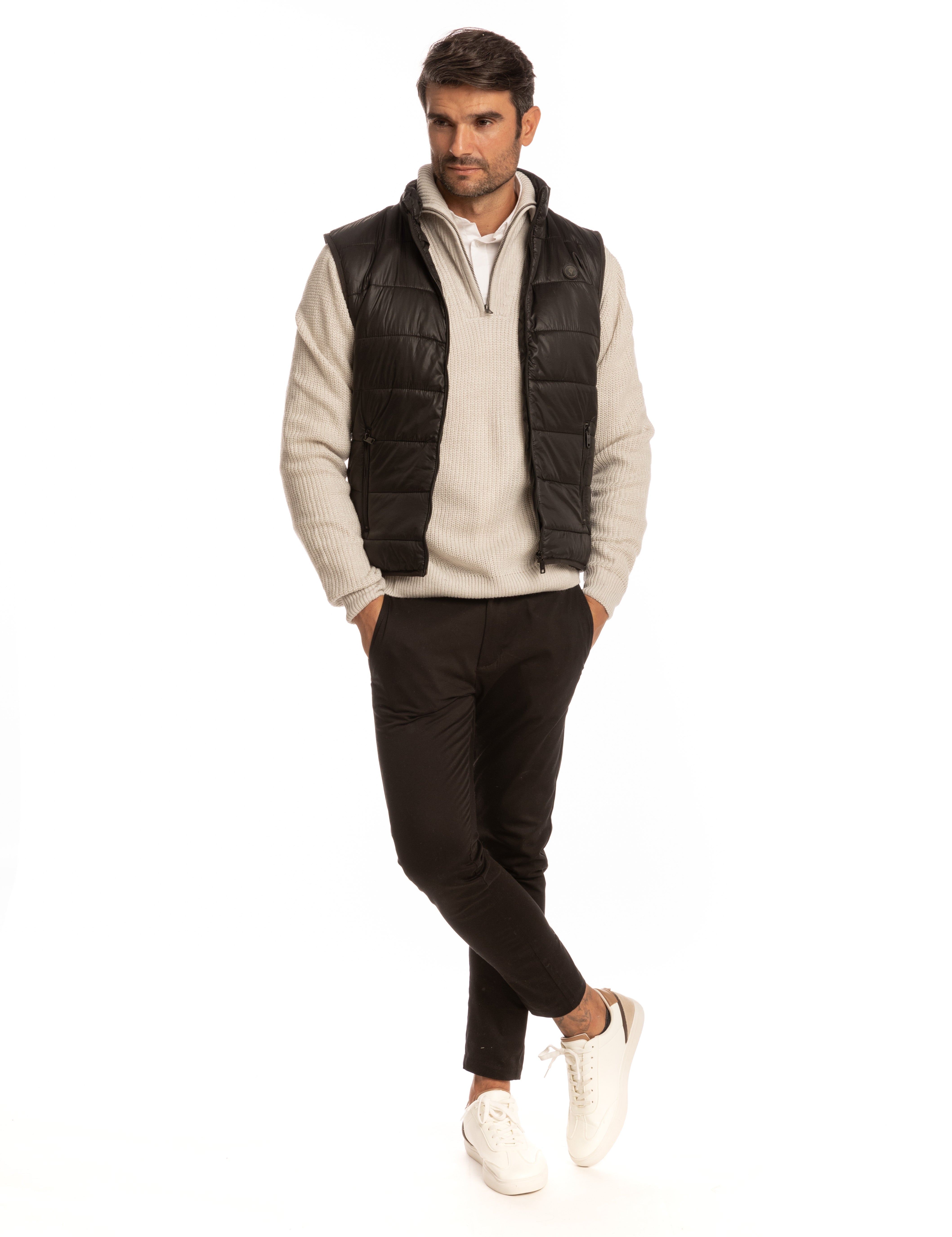 CHALECO ACOLCHADO NEGRO