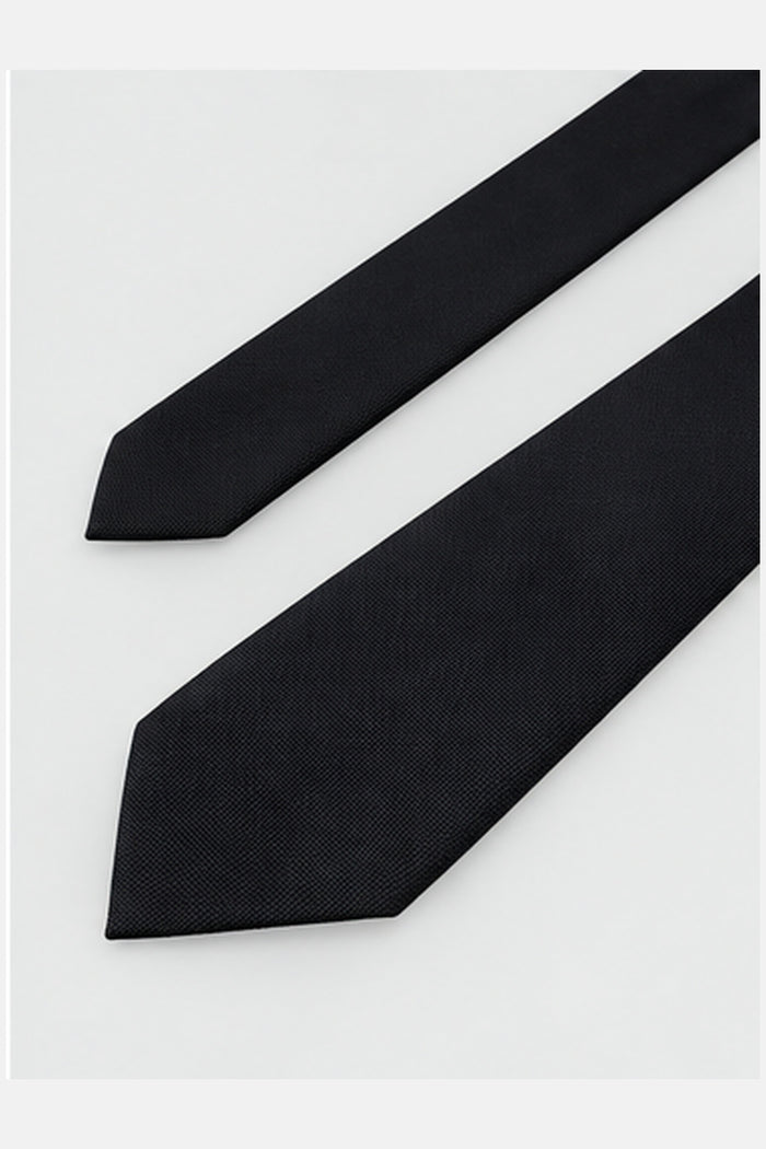 CORBATA BÁSICA CUADRILLÉ NEGRA